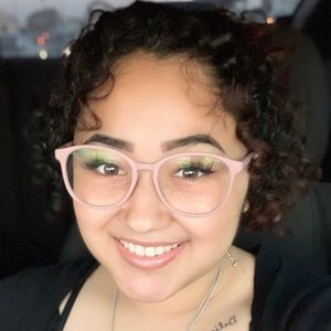 Meet your Posher, Janae